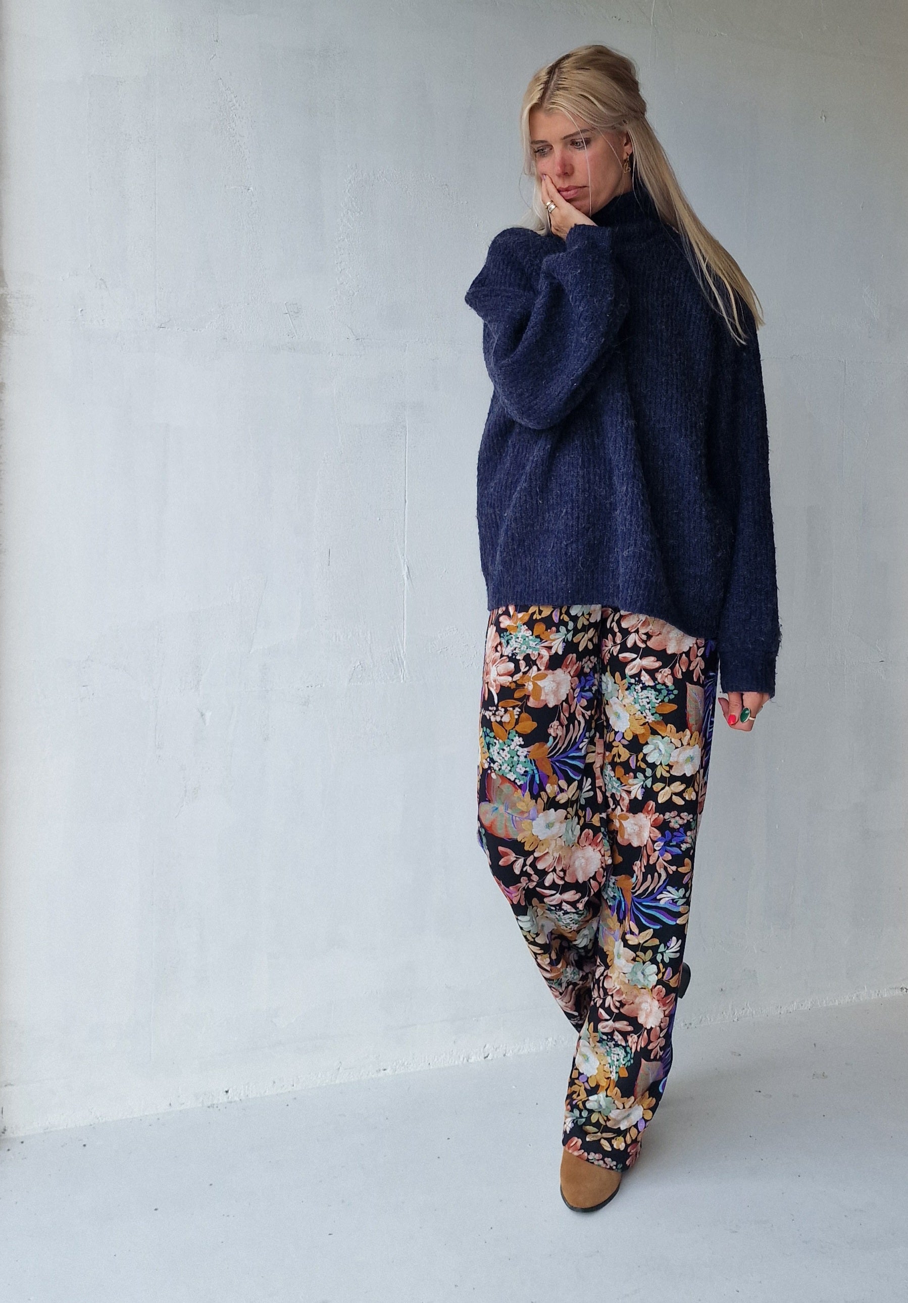 Wide leg flowers in lengte "36 - Madame Liz