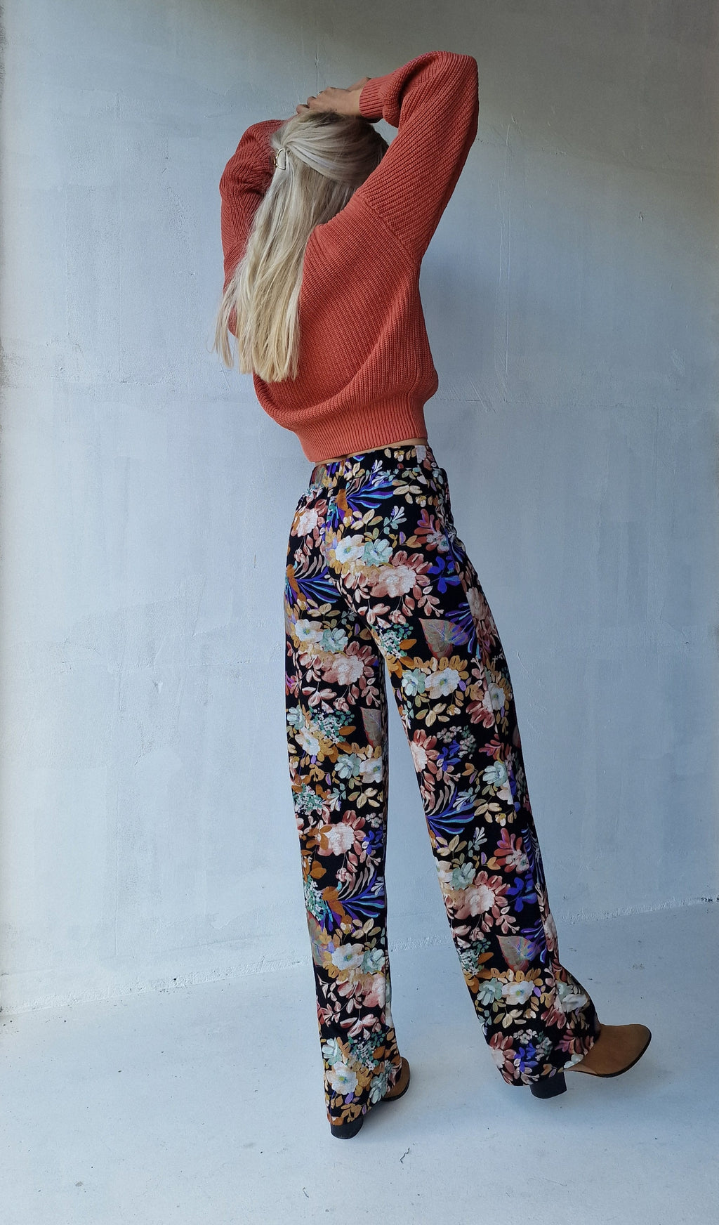 Wide leg flowers in lengte "36 - Madame Liz