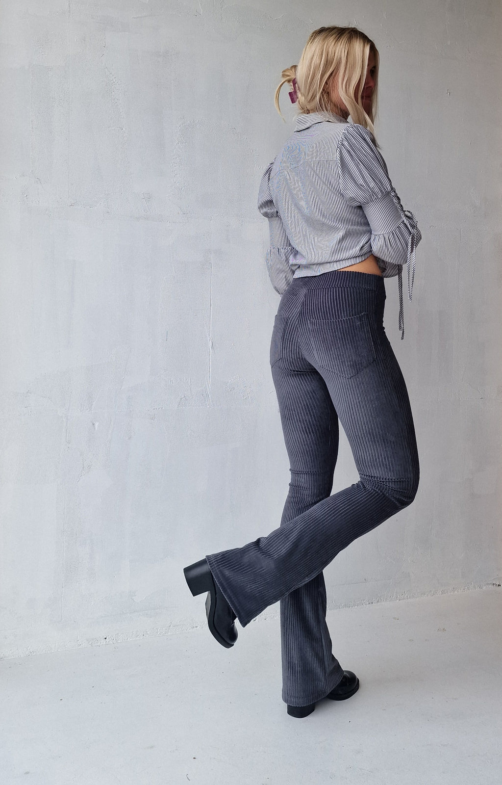 Extra lange flared legging | rib grijs | tall | lengtemaat 36