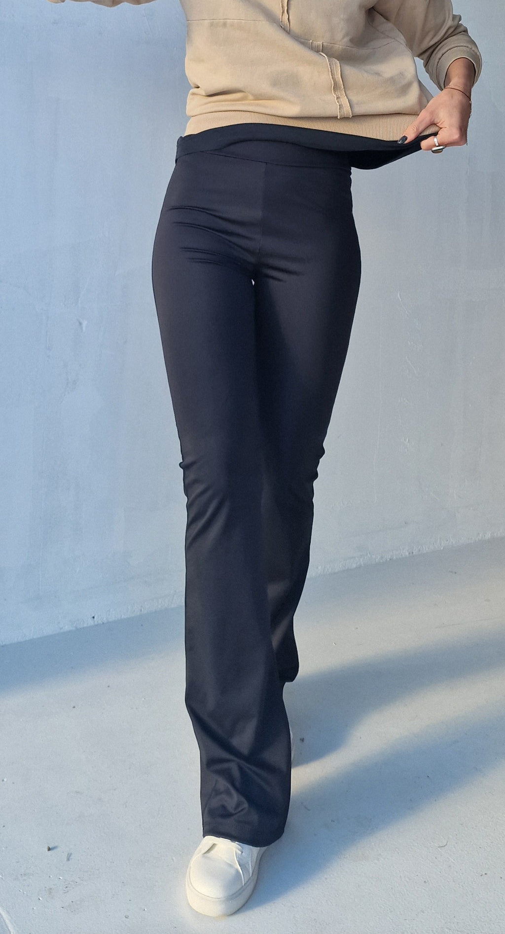 Flared | sportstof | zwart | tall