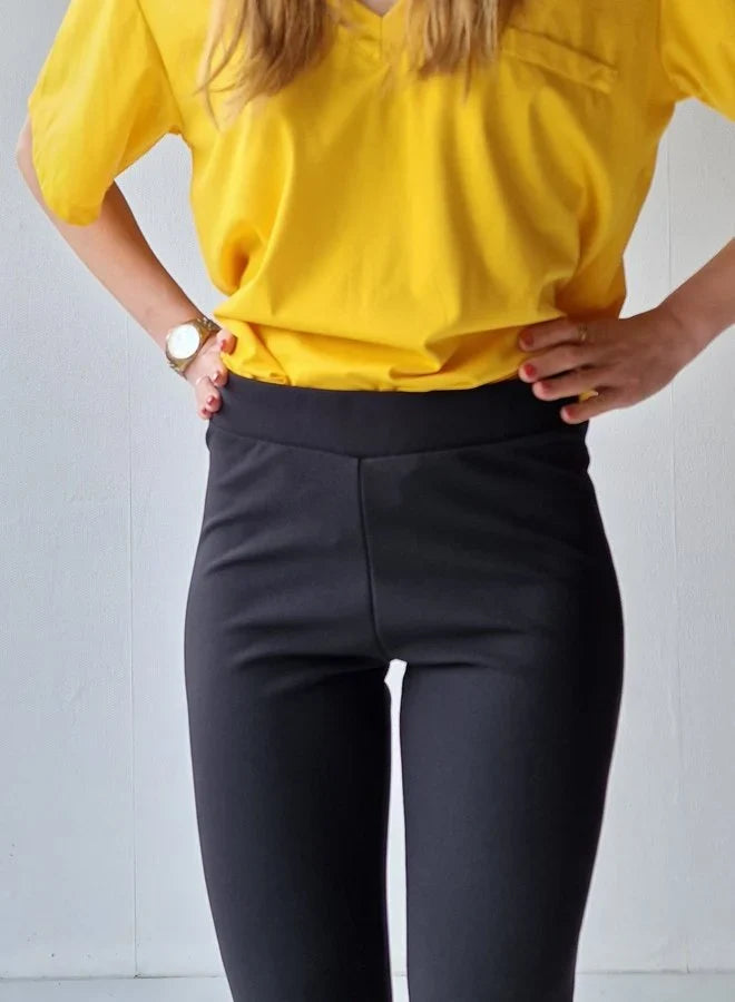 Extra lange flared broek met split | Zwart| tall | Lengtemaat 32, 34 en 36