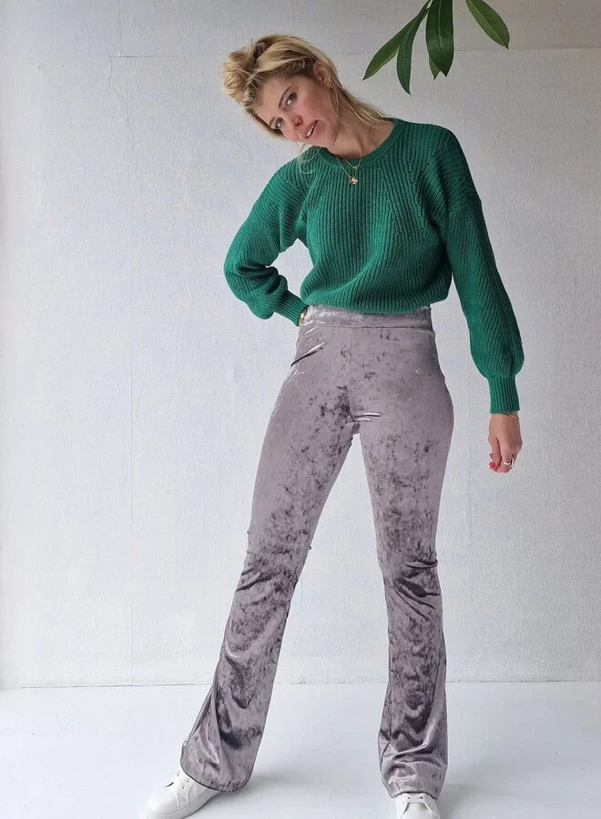 Extra lange flared broek | velvet taupe | tall | Lengtemaat 32, 34 en 36